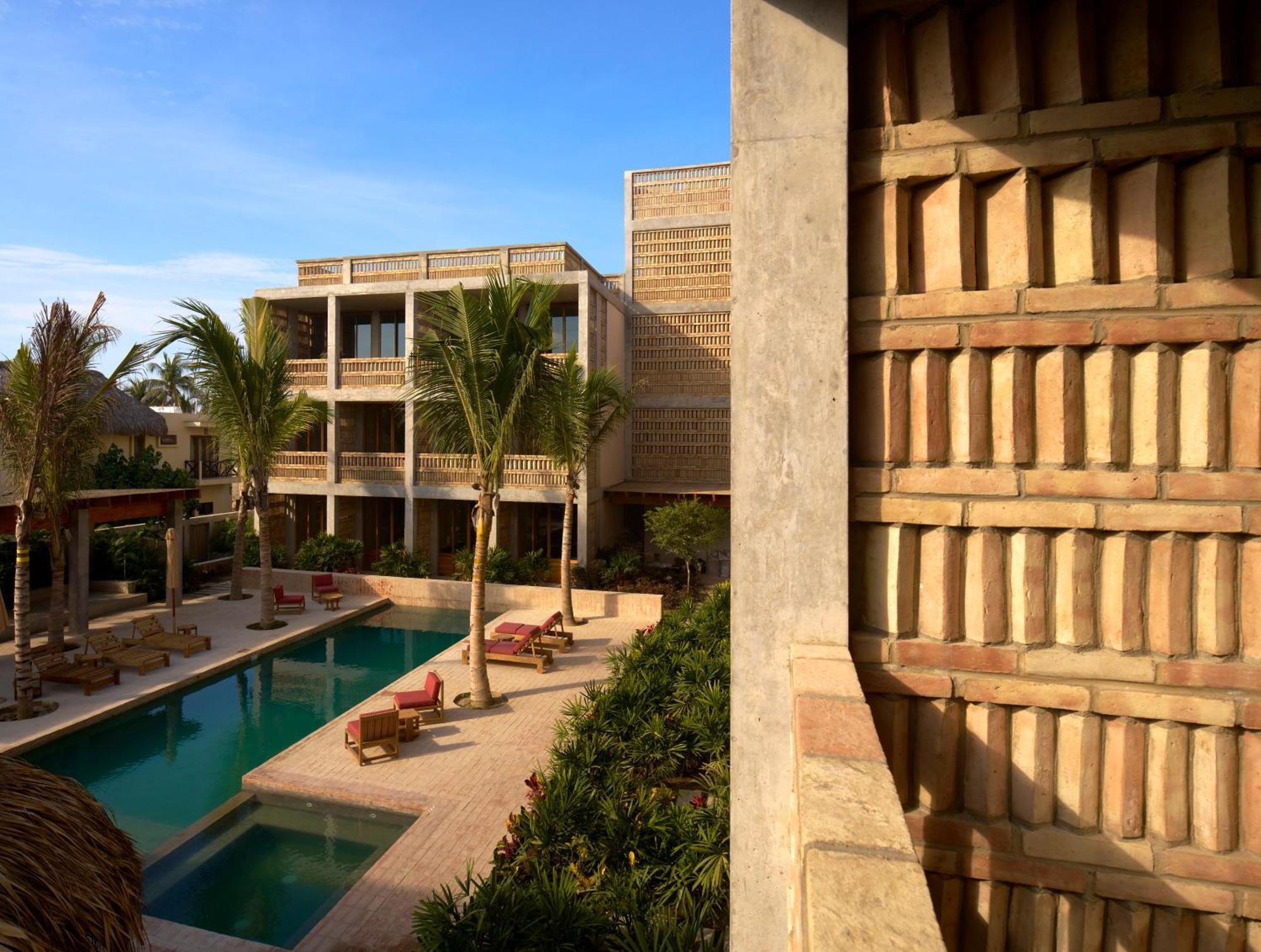 Hotel Humano, A Member Of Design Hotels Brisas de Zicatela Esterno foto